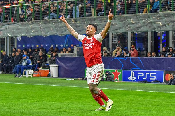man utd lien he julian alvarez canh tranh voi arsenal 1 5cd57d41